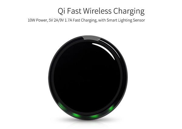 10W Smart Lighting Sensor Mini Fast Qi Wireless Charging Pad with Anti-Slip Rubber for Qi-Enabled Devices